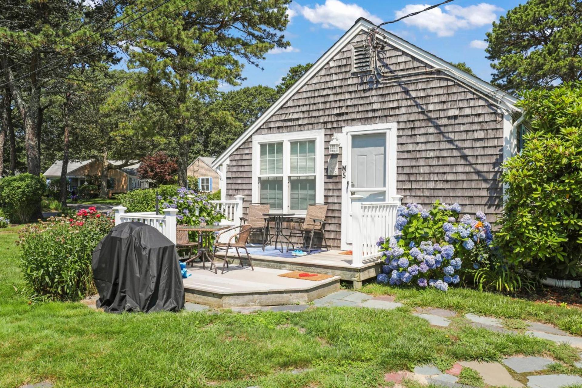 Cottages At Captain Gosnold Village Hyannis Exterior photo